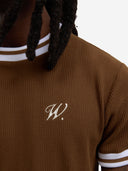 Le t-shirt en maille marron