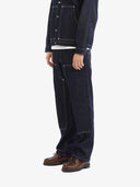 Le pantalon de menuisier en denim brut